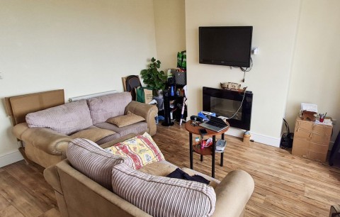 Click the photo for more details of 2 Bed First Floor Flat - Aberystwyth Town