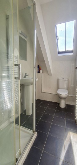 Images for 2-Bed Flat in Aberystwyth Town Centre