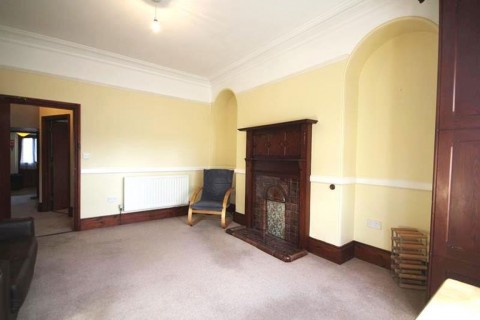 Click the photo for more details of One Bedroom Flat, Queens Road