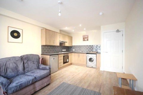 Click the photo for more details of One Bedroom Flat, Queens Road
