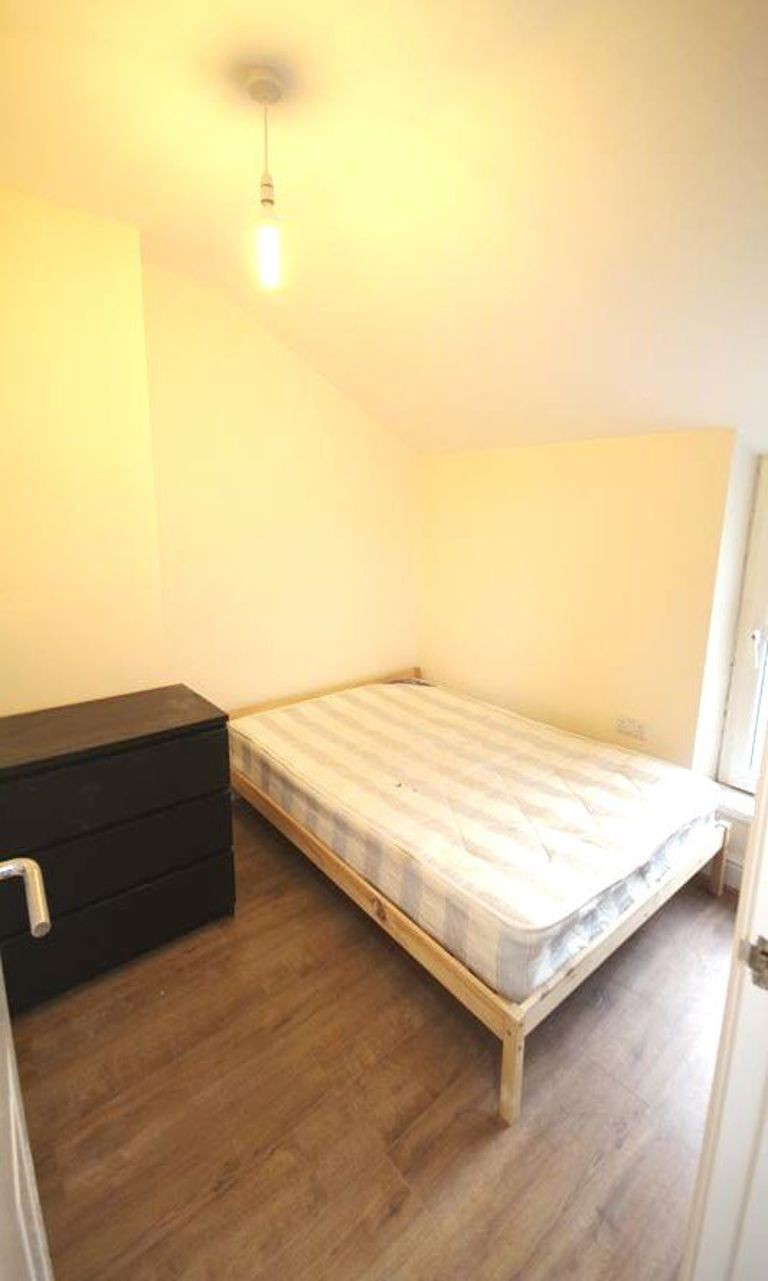 Images for One Bedroom Flat, Queens Road