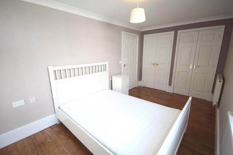 Images for 2 bed flat, Aber town