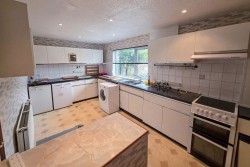 Images for 3 Bed House in Penparcau