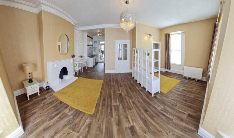 Images for 1-Bed Studio Flat on Aberystwyth Seafront