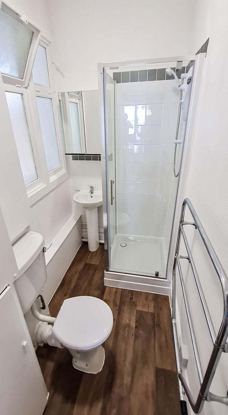 Images for 1-Bed Studio Flat on Aberystwyth Seafront