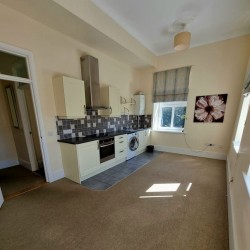 Images for 2 Bed Flat in Llys Ardwyn