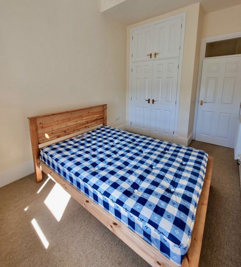 Images for 2 Bed Flat in Llys Ardwyn