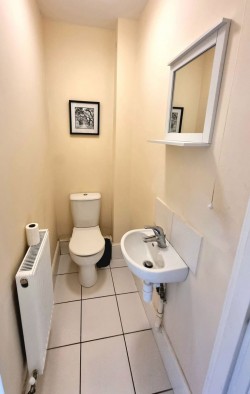 Images for 2 Bed Flat in Llys Ardwyn