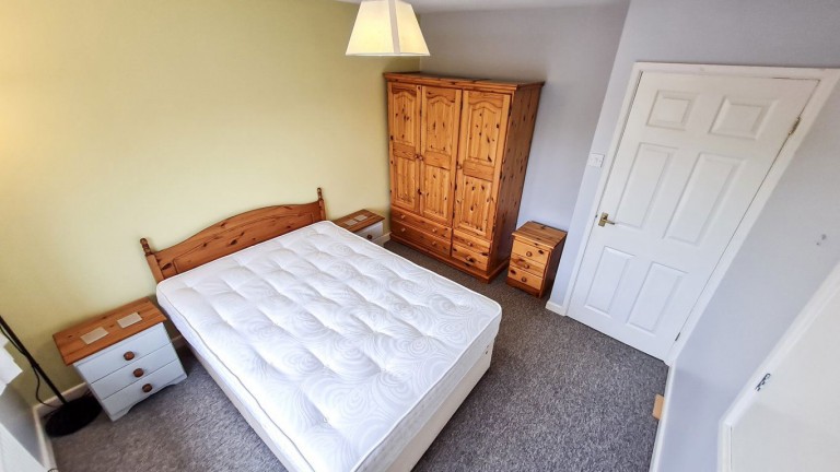 Images for 2 bed, Trefechan