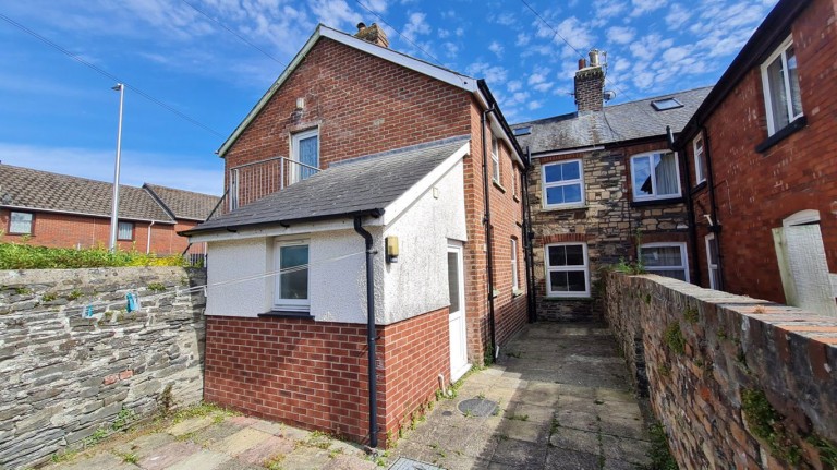Images for Room in a Shared 5 bed Student House, Aberystwyth