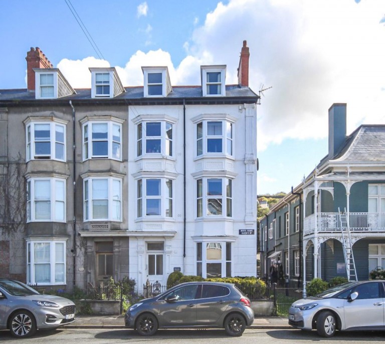 Images for 1 Bed Flat, Queens Road
