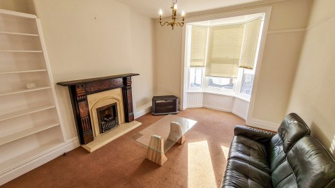 Click the photo for more details of 1 Bed Flat, Queens Road