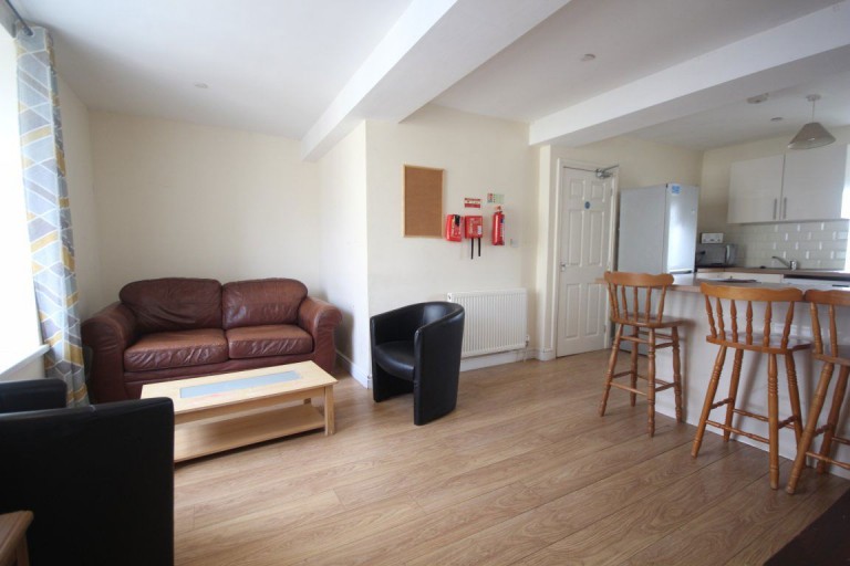 Images for 4 Bed Apartment, (Flat 1) Bridge Street