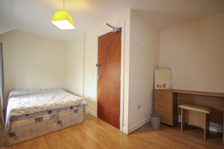Images for 4 Bed Apartment, (Flat 2) Bridge Street