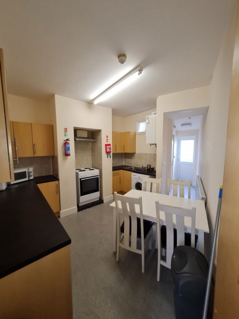 Click the photo for more details of 4 Bed Student Trinity Road