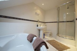 Images for 4 Bed Apartment, Plas Tudor
