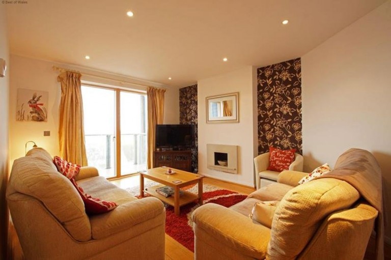 Images for 4 Bed Apartment, Plas Tudor