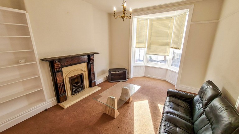 Images for 1 Bed Furnished Flat, Queens Road