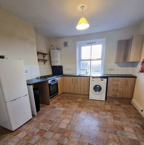 Click the photo for more details of 2 Bed Maisonette, North Road