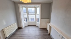 Images for Unfurnished 2-Bed Flat, Portland Road