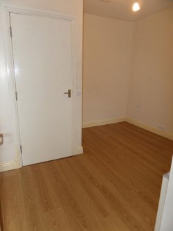 Images for 1 Bed 1st Floor Flat, Aberystwyth