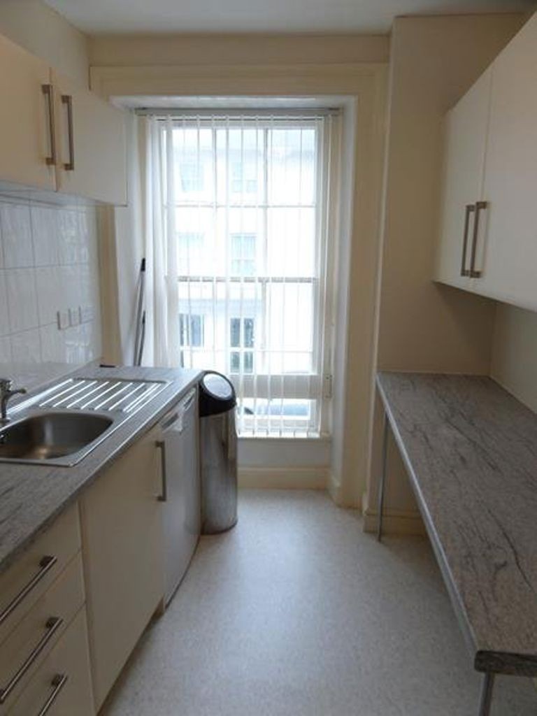 Images for 1 Bed 1st Floor Flat, Aberystwyth