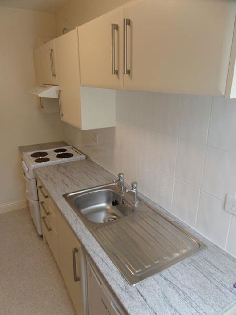 Images for 1 Bed 1st Floor Flat, Aberystwyth