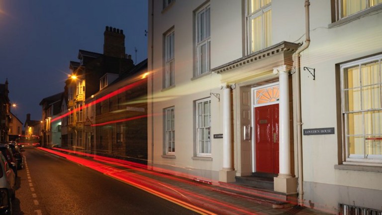 Images for Modern 2 Bed Furnished Flat, Bridge Street