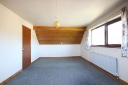 Images for Unfurnished 4-Bed House in stunning location