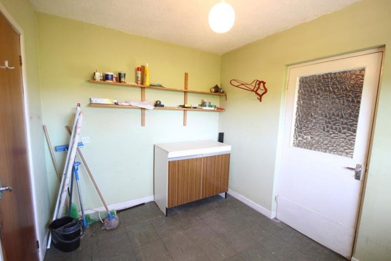 Images for Unfurnished 4-Bed House in stunning location