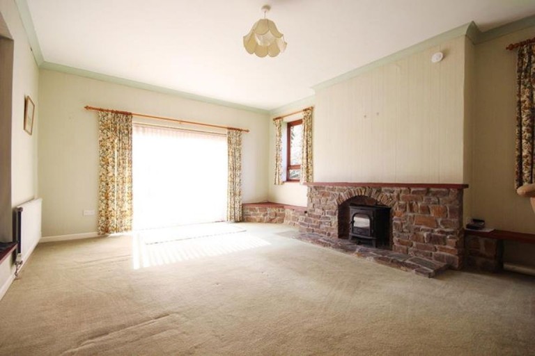 Images for Unfurnished 4-Bed House in stunning location