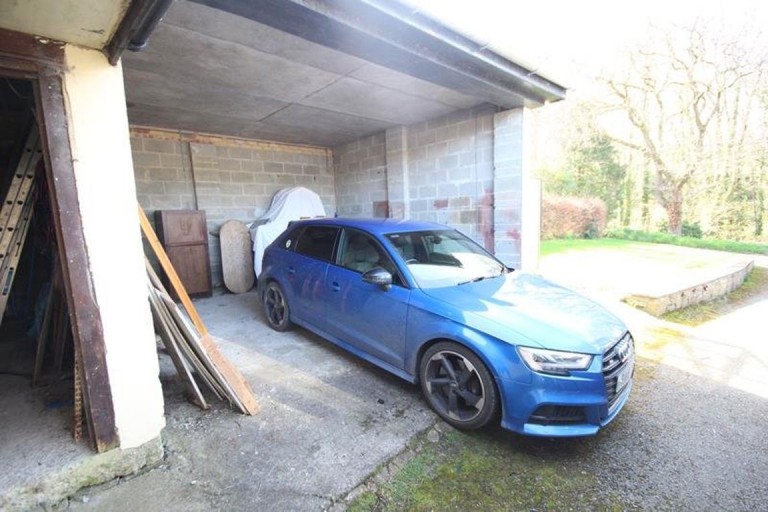 Images for Unfurnished 4-Bed House in stunning location