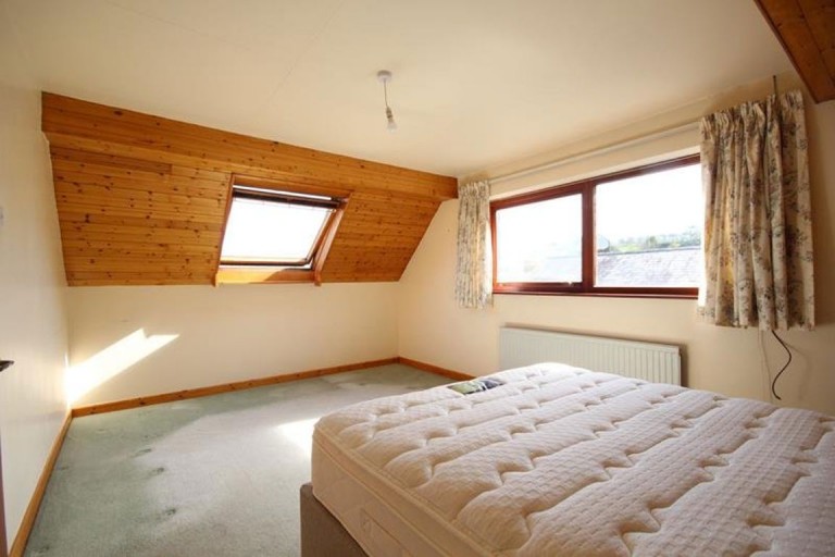 Images for Unfurnished 4-Bed House in stunning location