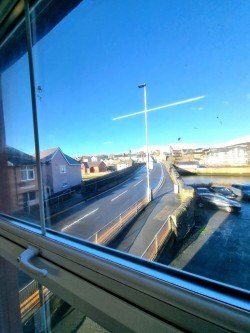 Images for 1 Bed Flat Trefechan