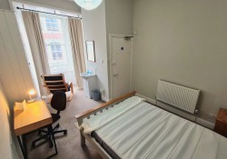 Images for 4 Bed House, Chalybeate Street