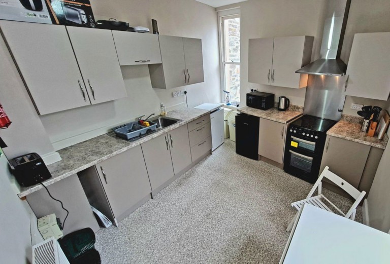 Images for 4 Bed House, Chalybeate Street