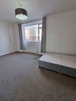Images for One Bedroom Flat, Trefechan