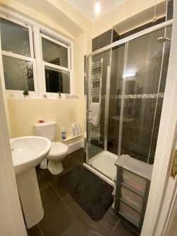 Images for En-Suite Room, Llys Ardwyn