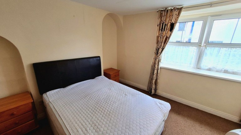 Images for 1 Bed Flat, Queen Street