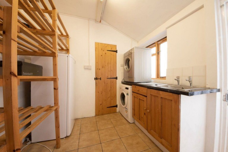 Images for 5 Bed Student House, Queens Street