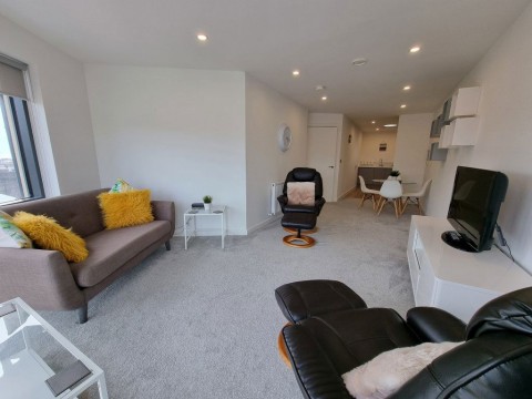 Click the photo for more details of Luxury 2 bed Penthouse