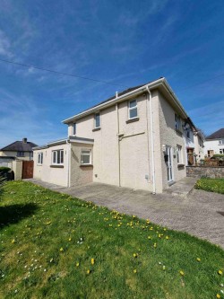 Images for Three bedroom house, Llanfarian