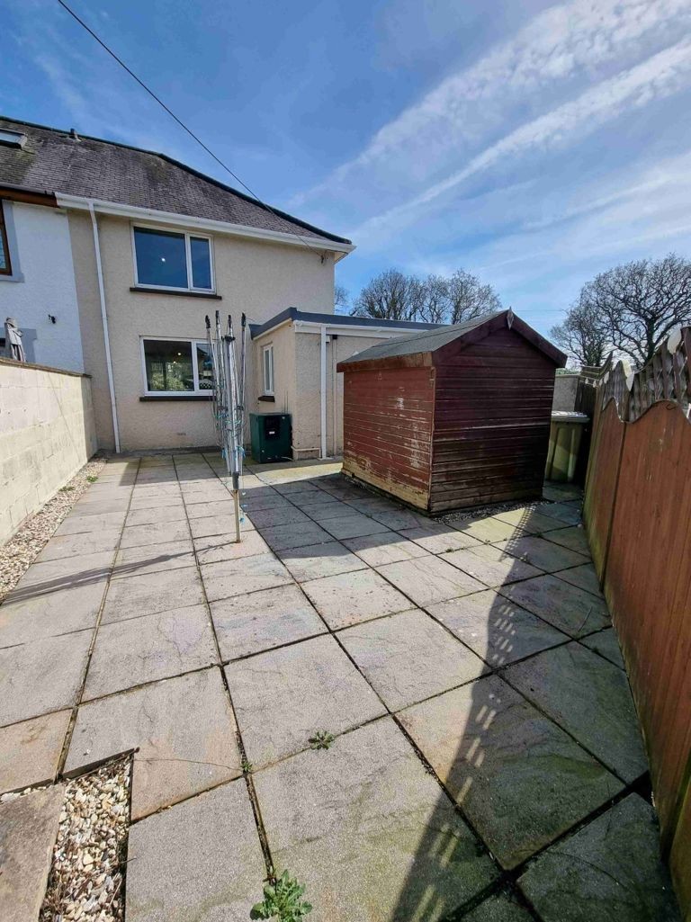 Images for Three bedroom house, Llanfarian