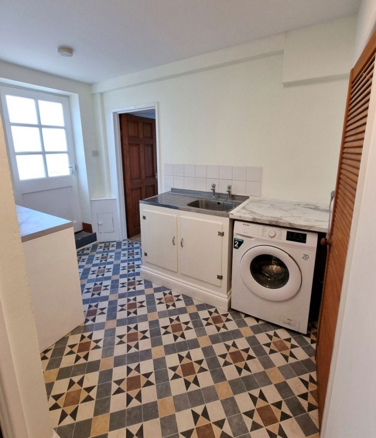 Images for Three Bedroom Flat, Borth
