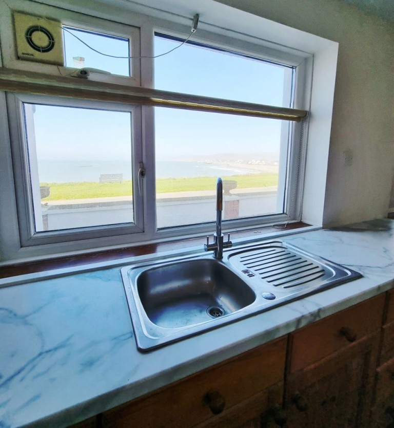 Images for Three Bedroom Flat, Borth