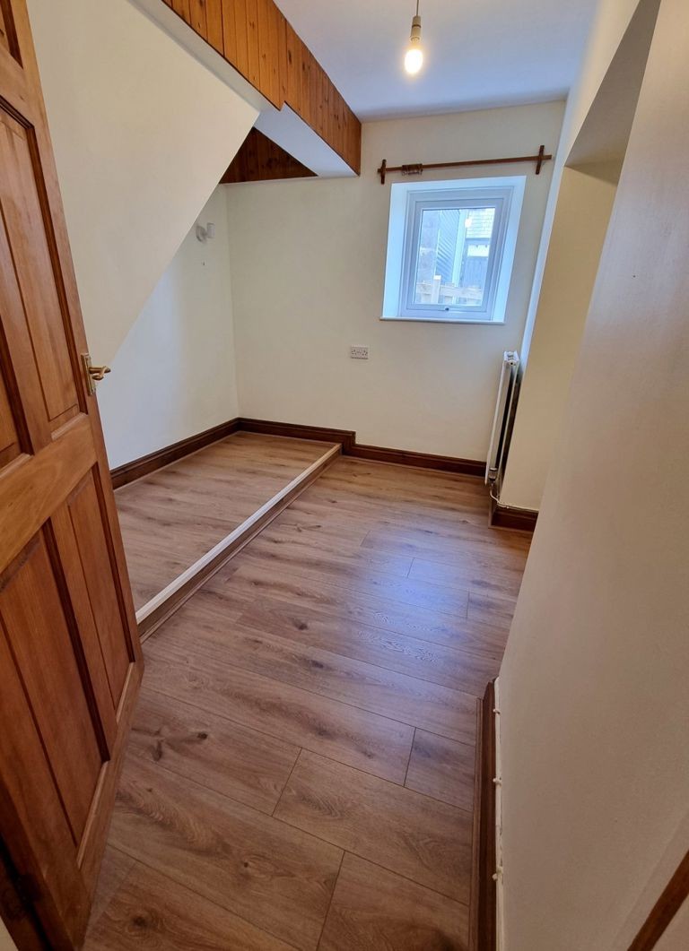 Images for Three Bedroom Flat, Borth