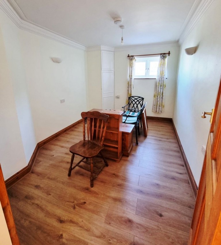 Images for Three Bedroom Flat, Borth