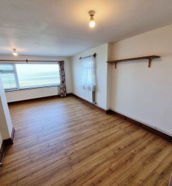 Images for Three Bedroom Flat, Borth