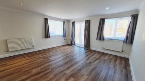 Click the photo for more details of 1 Bed Unfurnished Flat, Llanbadarn Fawr