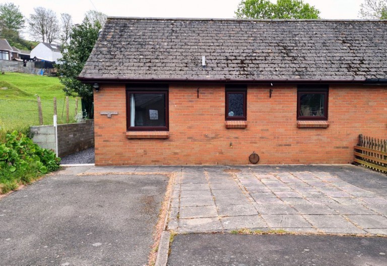Images for Two Bedroom Bungalow, Llanon